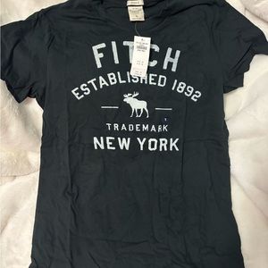Abercrombie & Fitch Men’s Tee
